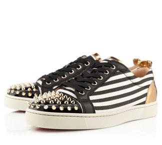 Christian Louboutin يطلق تشكيلة مميزة من الأحذية والحقائب لربيع وصيف 2013